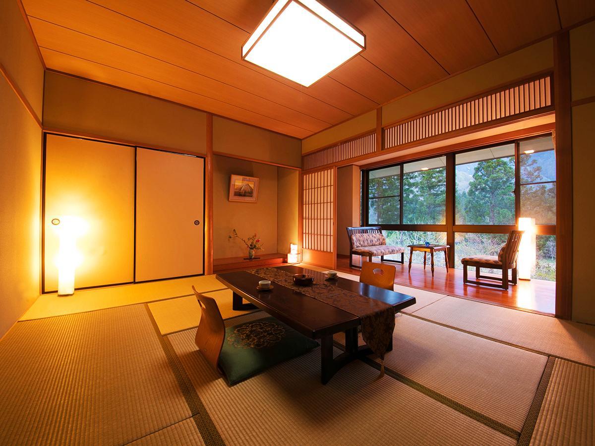 Hotel Furearu Izumi Ono  Exteriör bild
